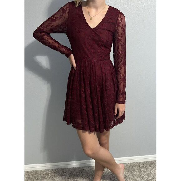 Altar'd State Dresses & Skirts - Altr'd State Red Size Large Lace Long Sleeve Fit & Flare Dress Lacy Christmas